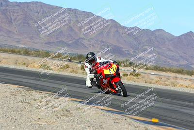 media/Jan-13-2024-SoCal Trackdays (Sat) [[9c032fe5aa]]/Turn 14 Inside (150pm)/